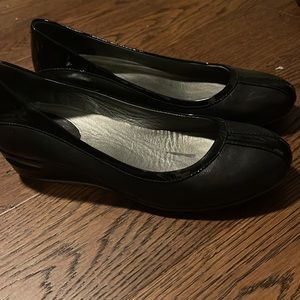 Women’s size 7 black Cole Haan low heels